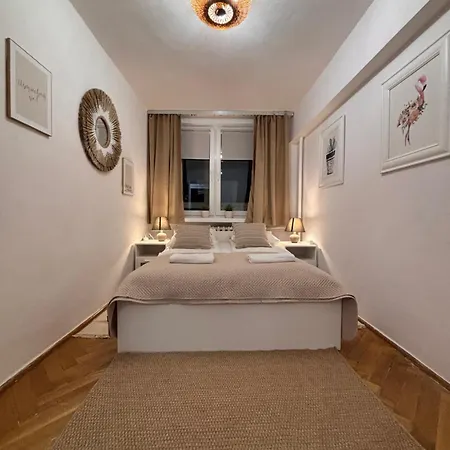 Elegant Panorama *