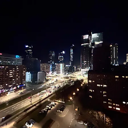 Elegant Panorama Varşova